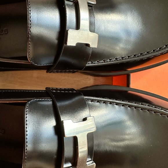 Hermes Faubourg loafer 36.5 brand new and authentic - Picture 9 of 12